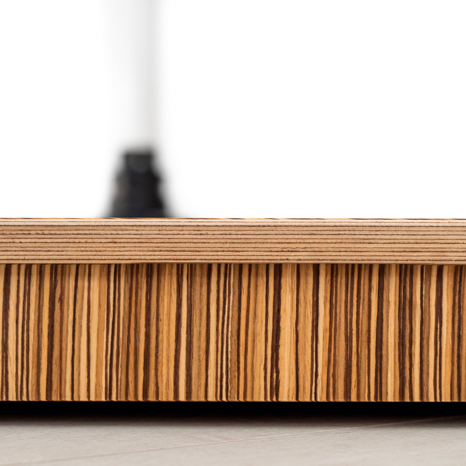 Pole Hive Evo Boutique Stage - Zebrano